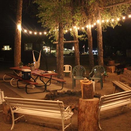 Black Bear Inn Dubois Dış mekan fotoğraf