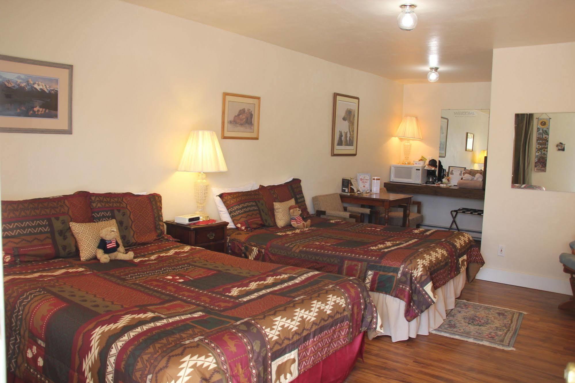 Black Bear Inn Dubois Dış mekan fotoğraf