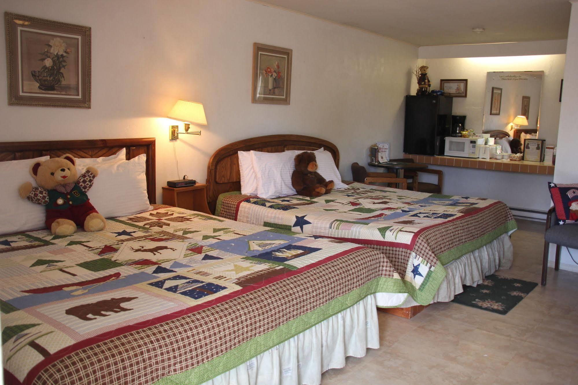 Black Bear Inn Dubois Dış mekan fotoğraf